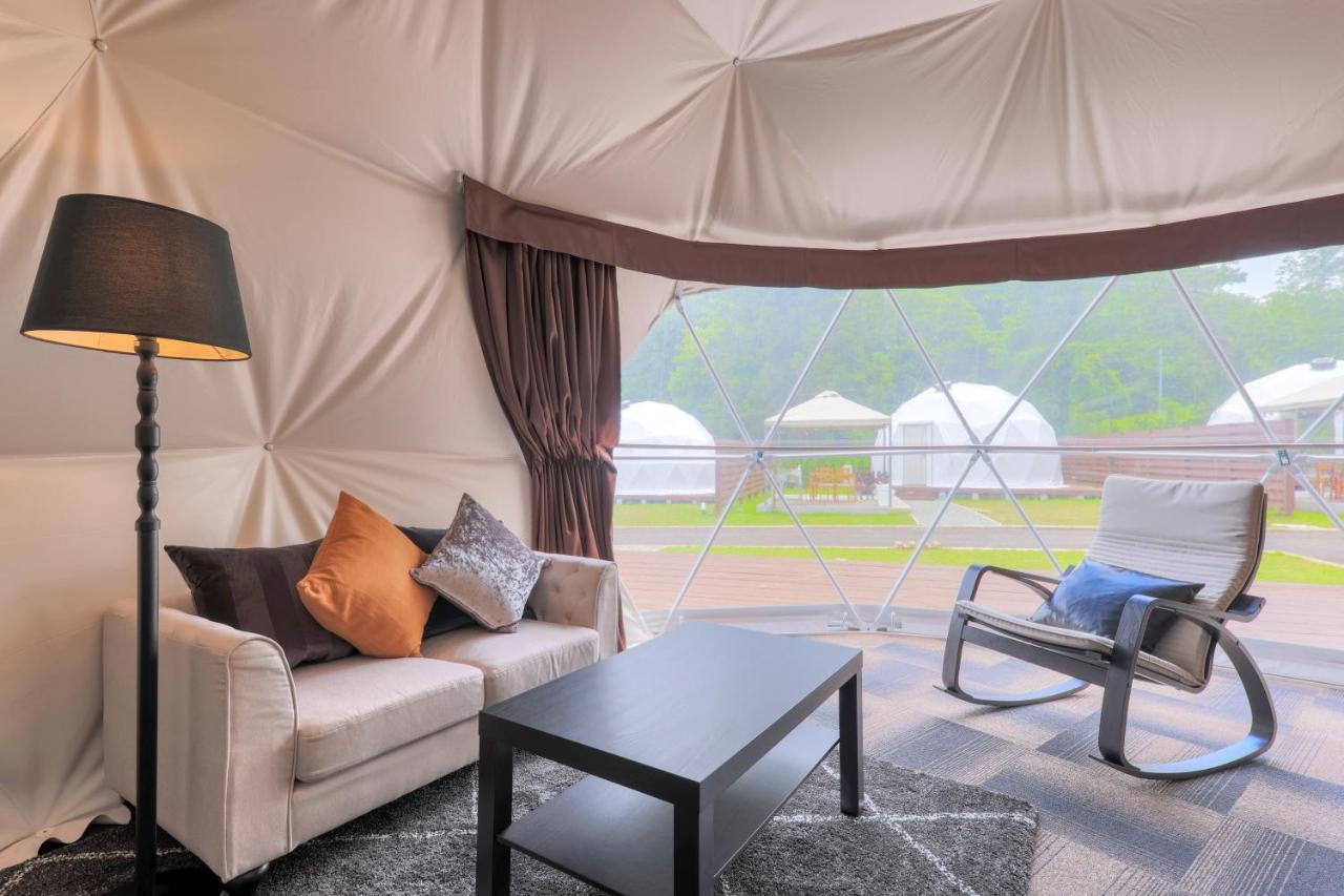Glamping Resort Varie Fujikawaguchiko Exteriör bild